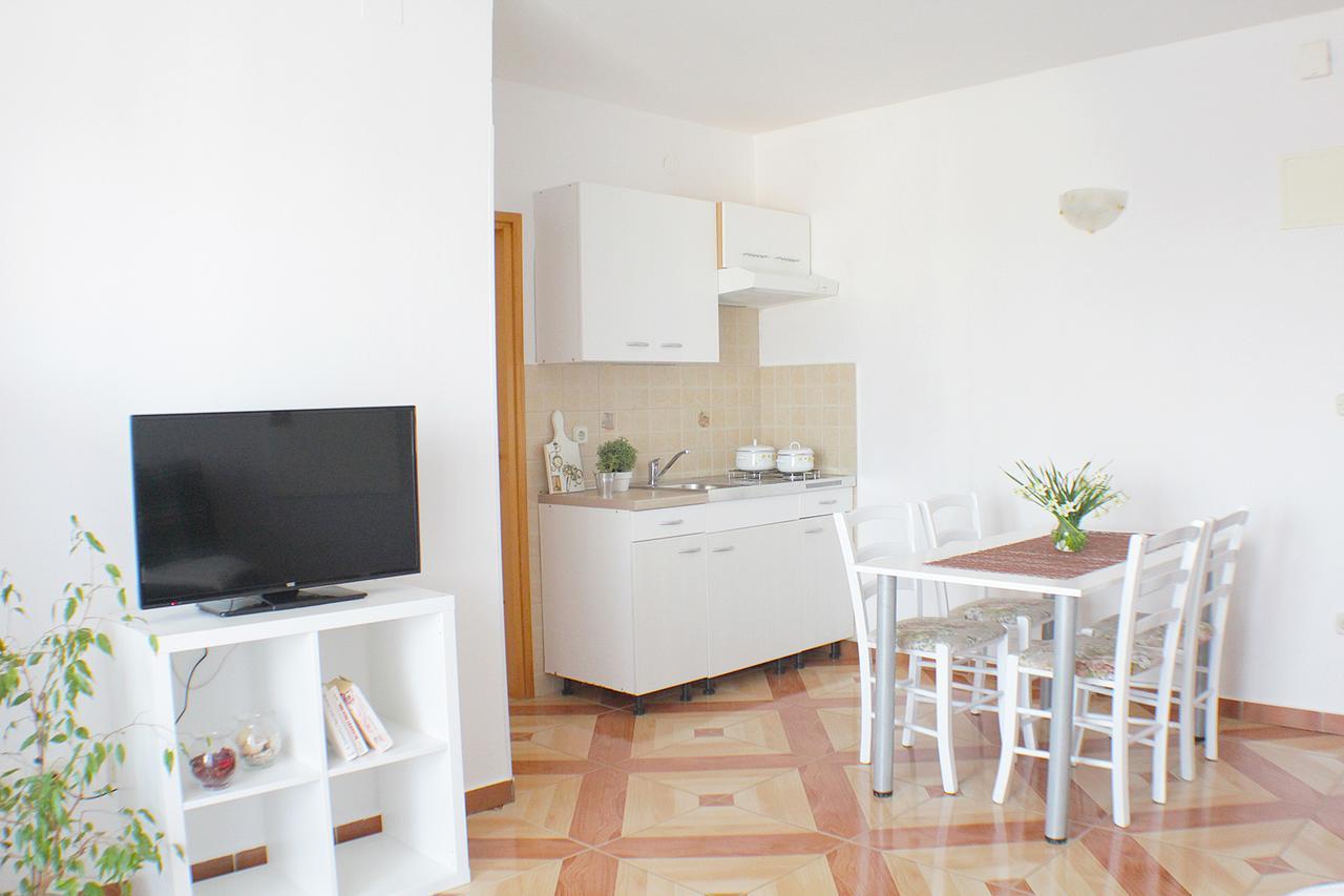 Apartmani Adrijan Krk Krk Town Esterno foto